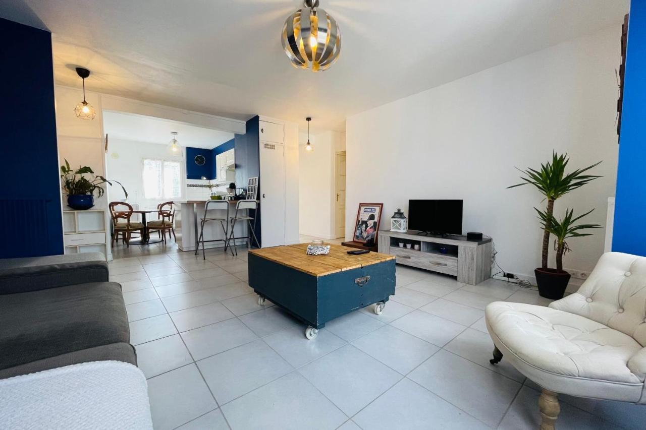 أمبُواز Superb Apartment 10 Min Walk From The Castle المظهر الخارجي الصورة